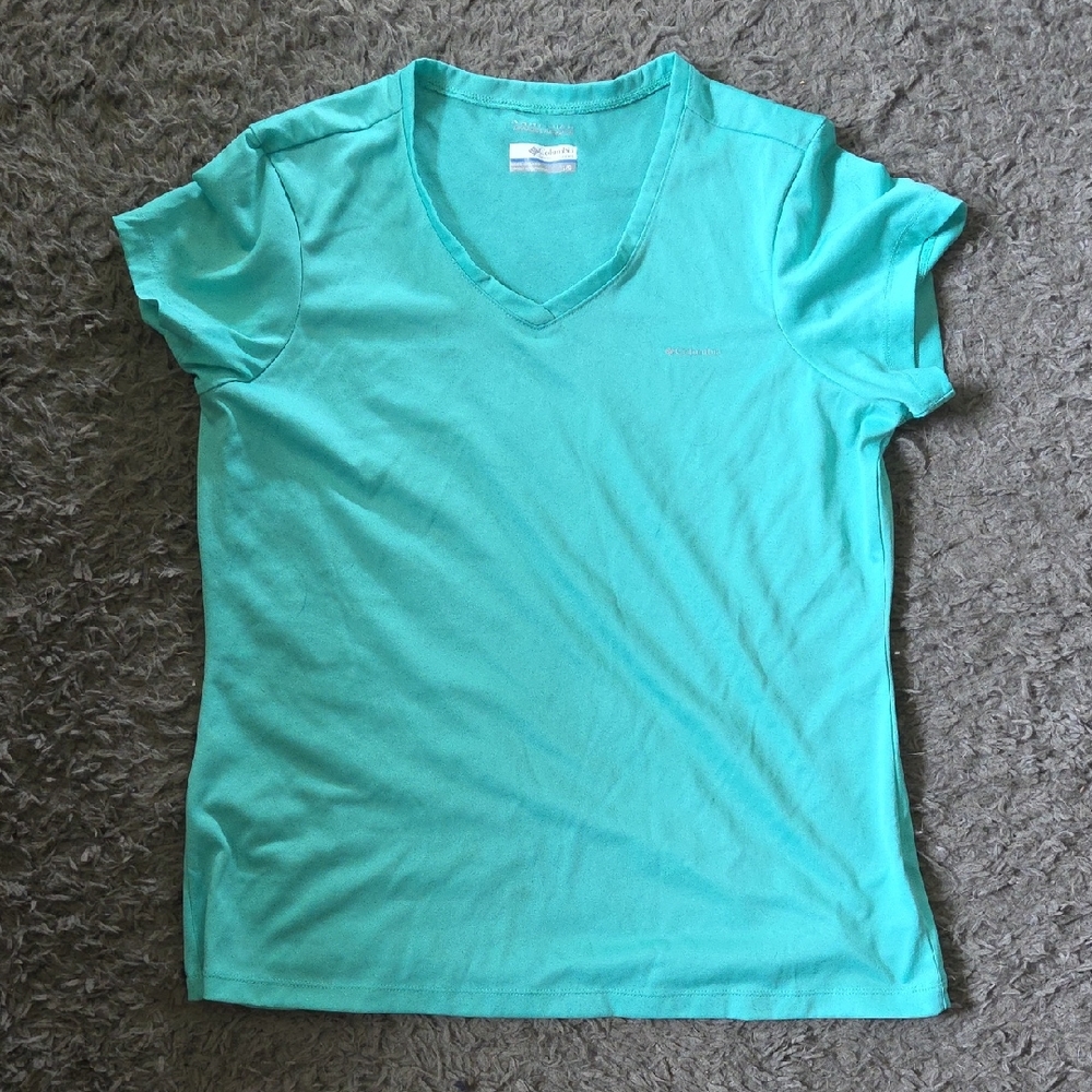 EUC Columbia Sz L Mint T-shirt